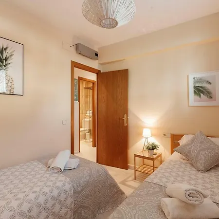 Sitges Holiday Apartment Daire *