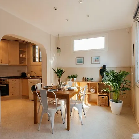 Sitges Holiday Apartment Daire