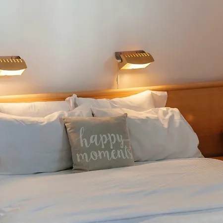 Апартаменти Sitges Holiday Apartment *