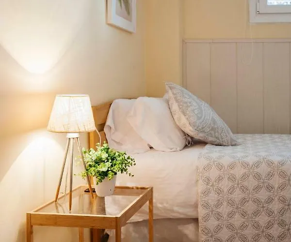 Sitges Holiday Apartment 锡切斯