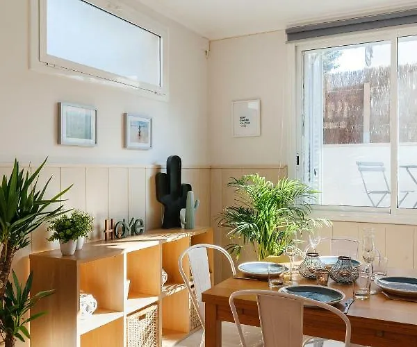 Sitges Holiday Apartment *